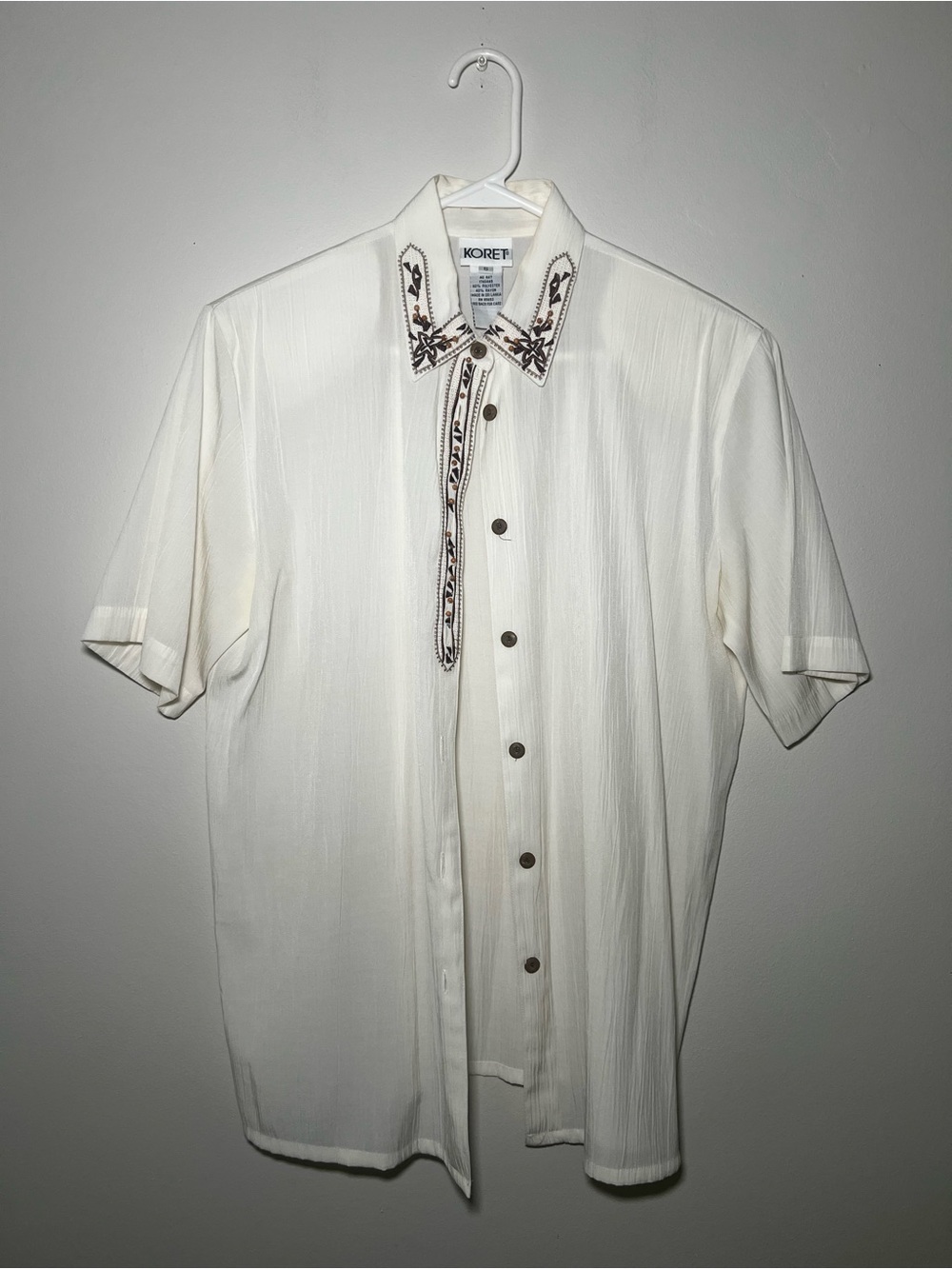 Vintage Koret White Short-Sleeve Button-Down Shirt with Brown Embroidery